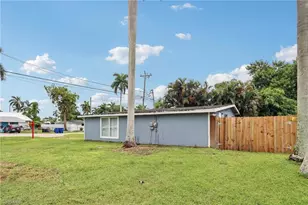 89 Cabana Ave, North Fort Myers, FL 33903 - Photo 3