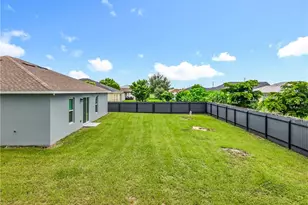 2108 NW 2nd Pl, Cape Coral, FL 33993 - Photo 37