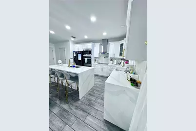 3702 3rd St SW, Lehigh Acres, FL 33976 - Photo 3