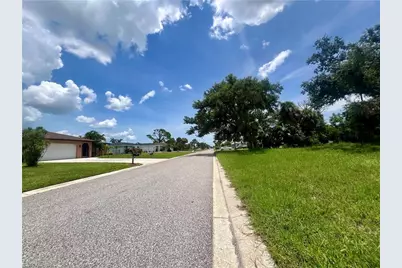 25 Oakland Hills Pl, Rotonda West, FL 33947 - Photo 1