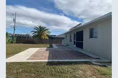 703 SW 22nd St, Cape Coral, FL 33991 - Photo 43