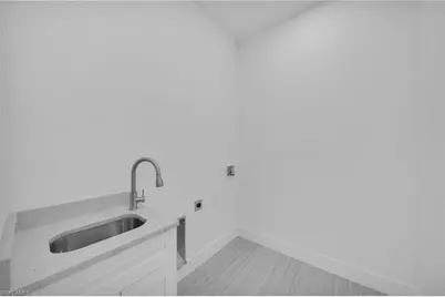 3423 NE 13th Ave, Cape Coral, FL 33909 - Photo 13