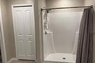 1005 SW 36th St, Cape Coral, FL 33914 - Photo 23