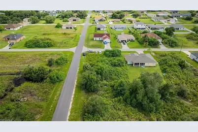 4100 17th St SW, Lehigh Acres, FL 33976 - Photo 5