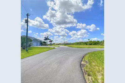 17294 Comingo Ln, Punta Gorda, FL 33955 - Photo 9