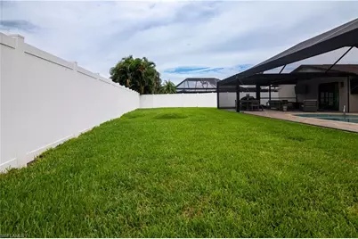 3514 SE 22nd Pl, Cape Coral, FL 33904 - Photo 25