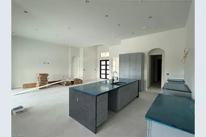 2481 24th Ave NE, Naples, FL 34120 - Photo 9