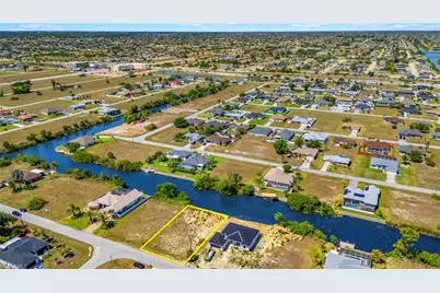 1820 NE 19th Ave, Cape Coral, FL 33909 - Photo 5