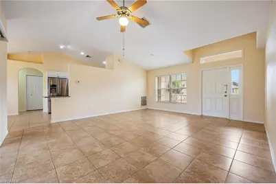 302 NE 24th Ave, Cape Coral, FL 33909 - Photo 9