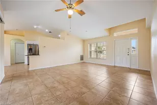 302 NE 24th Ave, Cape Coral, FL 33909 - Photo 9