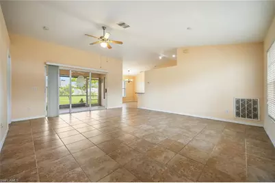 302 NE 24th Ave, Cape Coral, FL 33909 - Photo 5