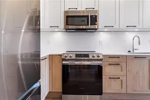 22980 Vista Edera Cir, Estero, FL 33928 - Photo 3