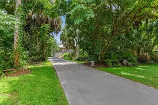1180 29th St SW, Naples, FL 34117 - Photo 3