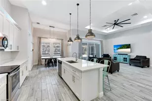 2823 SW 46th Terrace, Cape Coral, FL 33914 - Photo 7