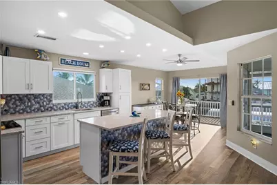 2407 Sycamore St, Saint James City, FL 33956 - Photo 7