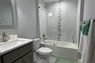 1333 NE 15th Ln, Cape Coral, FL 33909 - Photo 17