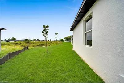 1523 NE 19th Ave, Cape Coral, FL 33909 - Photo 31