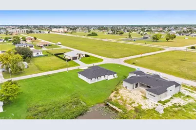 1523 NE 19th Ave, Cape Coral, FL 33909 - Photo 37