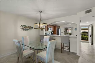 7025 Dennis Cir, Naples, FL 34104 - Photo 7