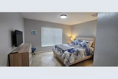 1923 SW 26th St, Cape Coral, FL 33914 - Photo 17