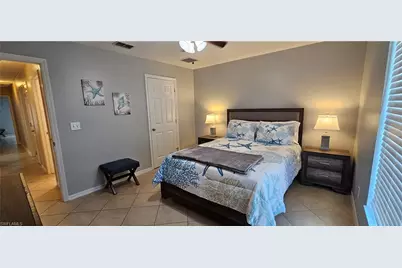 1923 SW 26th St, Cape Coral, FL 33914 - Photo 11