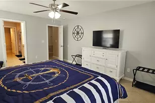 1923 SW 26th St, Cape Coral, FL 33914 - Photo 27