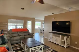 1923 SW 26th St, Cape Coral, FL 33914 - Photo 37