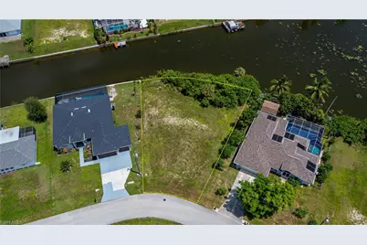 1203 SE 3rd Ave, Cape Coral, FL 33990 - Photo 5
