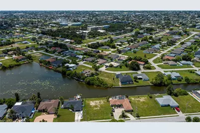 1203 SE 3rd Ave, Cape Coral, FL 33990 - Photo 19