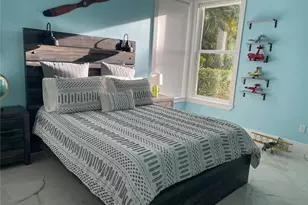 11279 Longshore Way W, Naples, FL 34119 - Photo 13