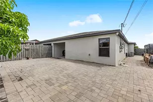 2942/2944 SW 7th Pl, Cape Coral, FL 33914 - Photo 29