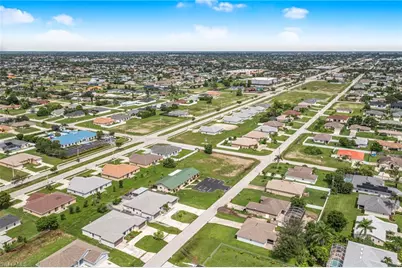 2942/2944 SW 7th Pl, Cape Coral, FL 33914 - Photo 7