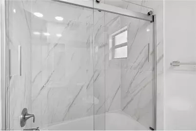 2942/2944 SW 7th Pl, Cape Coral, FL 33914 - Photo 21