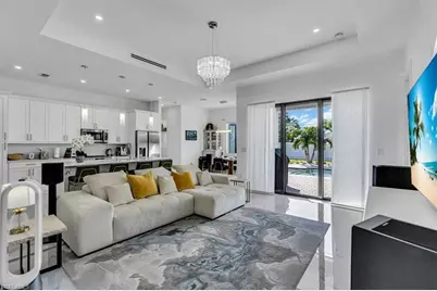 116 SE 5th Pl, Cape Coral, FL 33990 - Photo 7