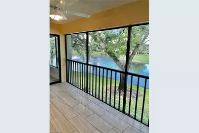5650 Trailwinds Dr #122, Fort Myers, FL 33907 - Photo 9