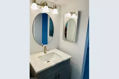 5650 Trailwinds Dr #122, Fort Myers, FL 33907 - Photo 11