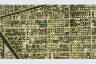 2903 26th St, Lehigh Acres, FL 33971 - Photo 3