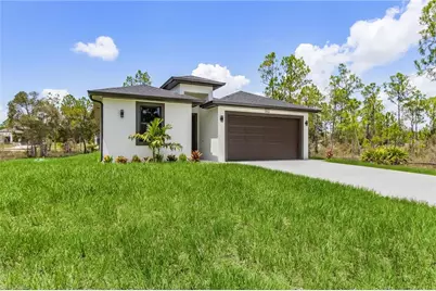 846 Dudley Ave S, Lehigh Acres, FL 33974 - Photo 3