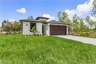 846 Dudley Ave S, Lehigh Acres, FL 33974 - Photo 3