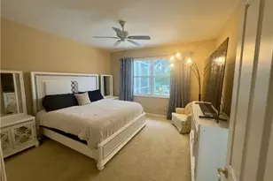 10684 Avila Cir, Fort Myers, FL 33913 - Photo 13