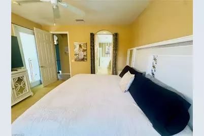 10684 Avila Cir, Fort Myers, FL 33913 - Photo 15