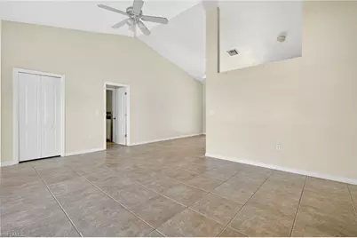 1402 Acacia Ave, Lehigh Acres, FL 33972 - Photo 5