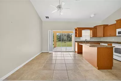 1402 Acacia Ave, Lehigh Acres, FL 33972 - Photo 7