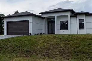 2607 East 15th Street, Lehigh Acres, FL 33972 - Photo 3