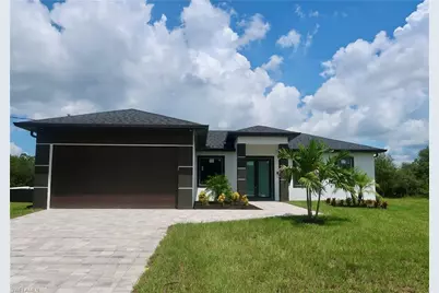 2607 E 18th St, Lehigh Acres, FL 33972 - Photo 1