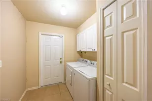 334 NE 17th St, Cape Coral, FL 33909 - Photo 25