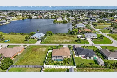 334 NE 17th St, Cape Coral, FL 33909 - Photo 45