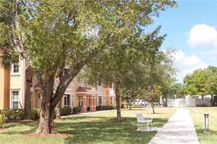 1831 Concordia Lake Cir, Cape Coral, FL 33909 - Photo 27