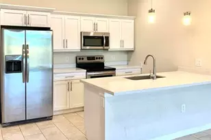 738 Gretchen Ave S, Lehigh Acres, FL 33973 - Photo 3