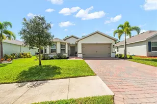 8864 Cascade Price Cir, North Fort Myers, FL 33917 - Photo 3